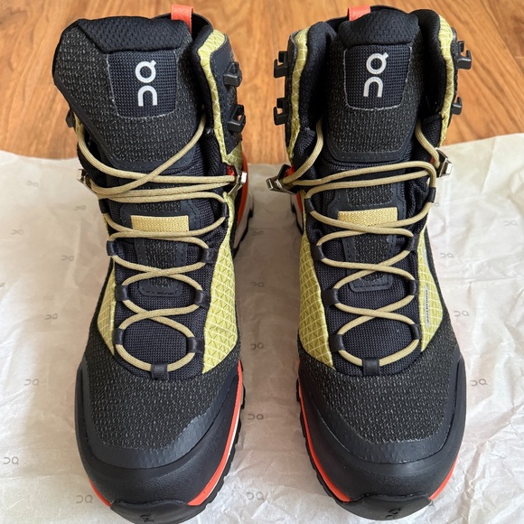 On Running Cloudalpine Waterproof – Women’s US 8.5 – “Safari / Black” – New - Picture 6 of 7